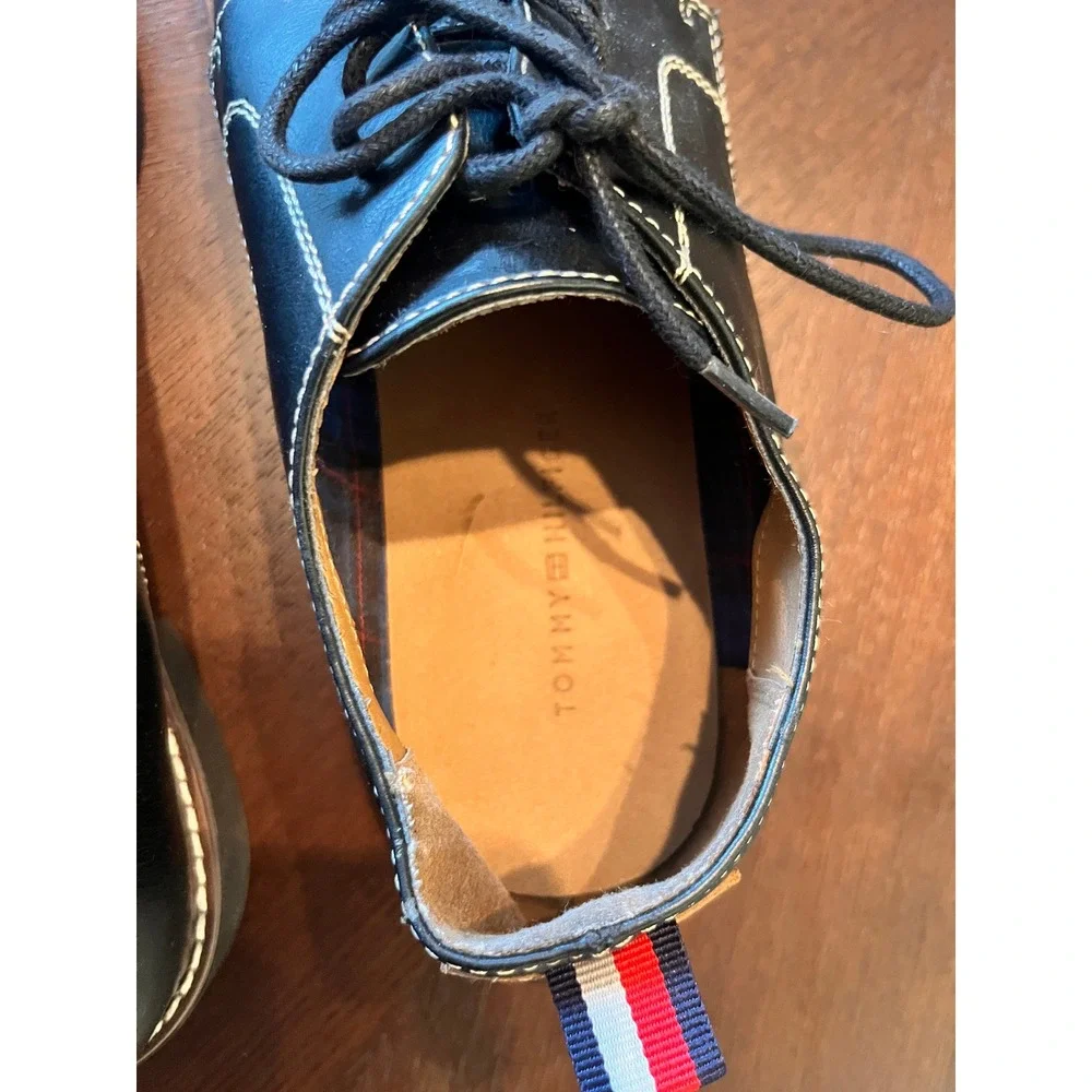 Tommy Hilfiger Dress Shoes Mens 10.5 Black Good Derby Oxford Contrast Stitch
